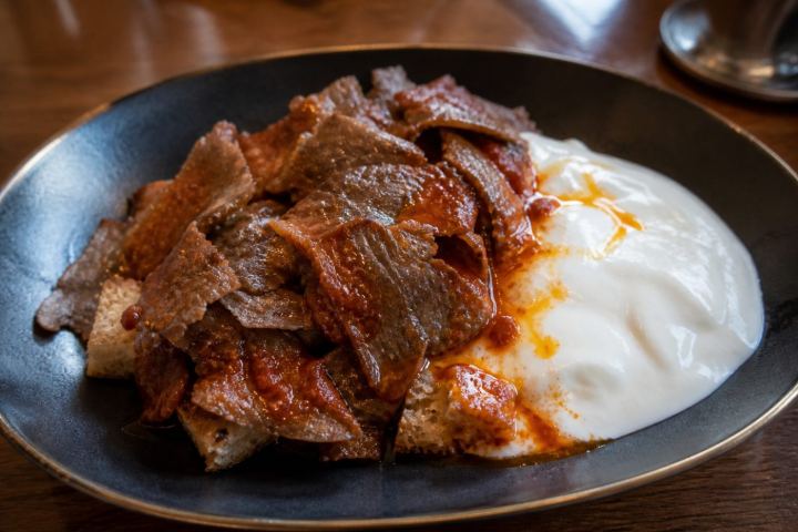 İskender az (çocuk porsiyon)